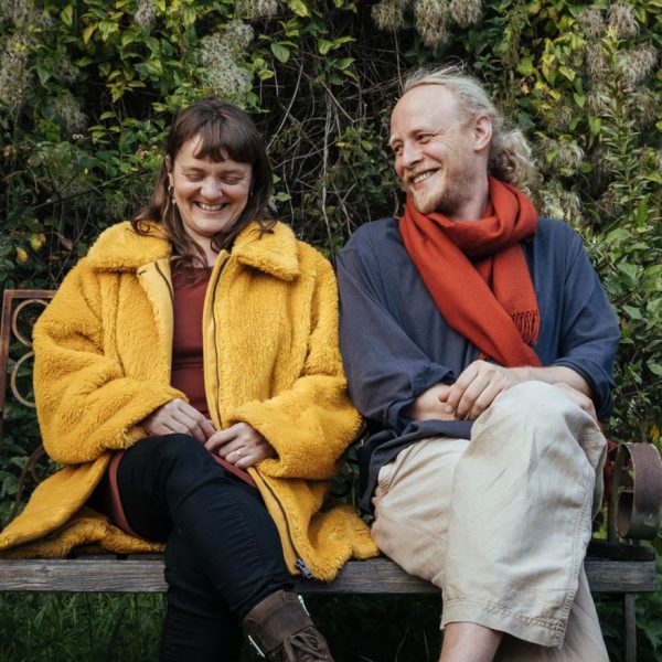 Hannah James & Toby Kuhn